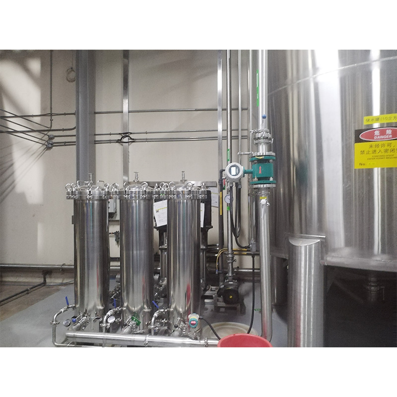 Integrated sterile water treatment equipment