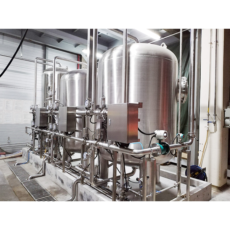 Integrated sterile water treatment equipment